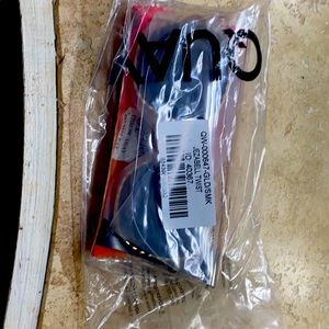 COPY - NWT QUAY JEZABELL TWIST sunglasses